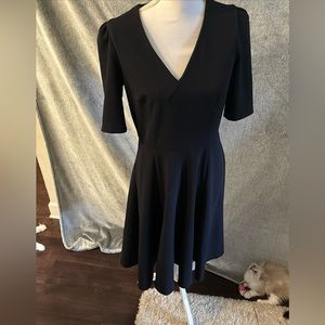 Black Donna Morgan Dress V-Neck Short Sleeve Fit and Flare Black size 10